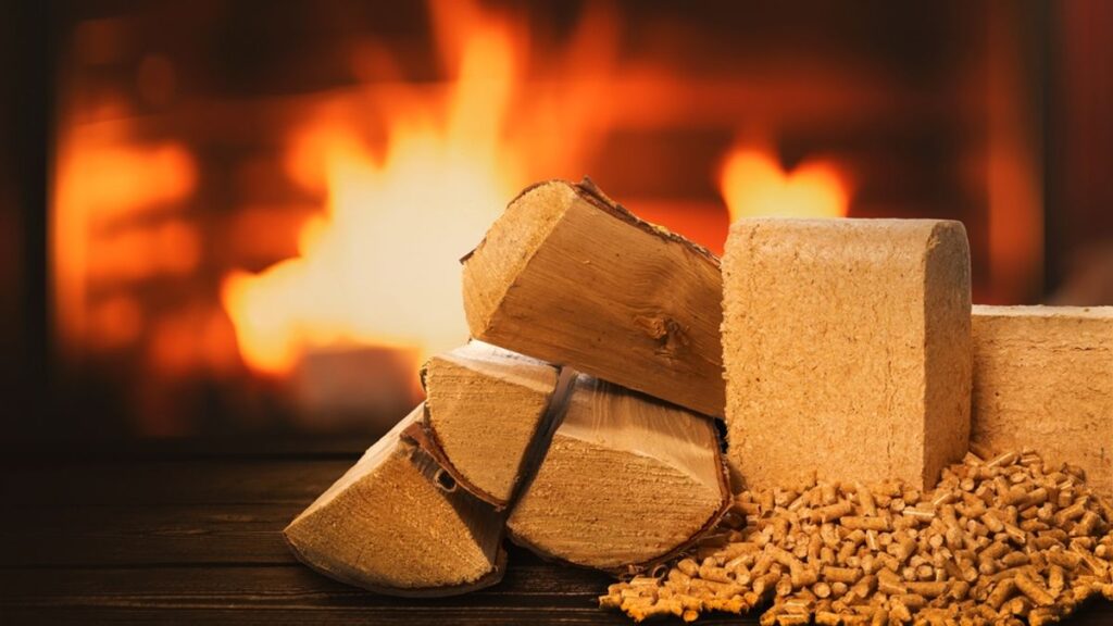 Addio alle stufe a legna e a pellet: nei negozi compaiono sempre più spesso camini elettrici verticali che riscaldano e allo stesso tempo donano stile al soggiorno