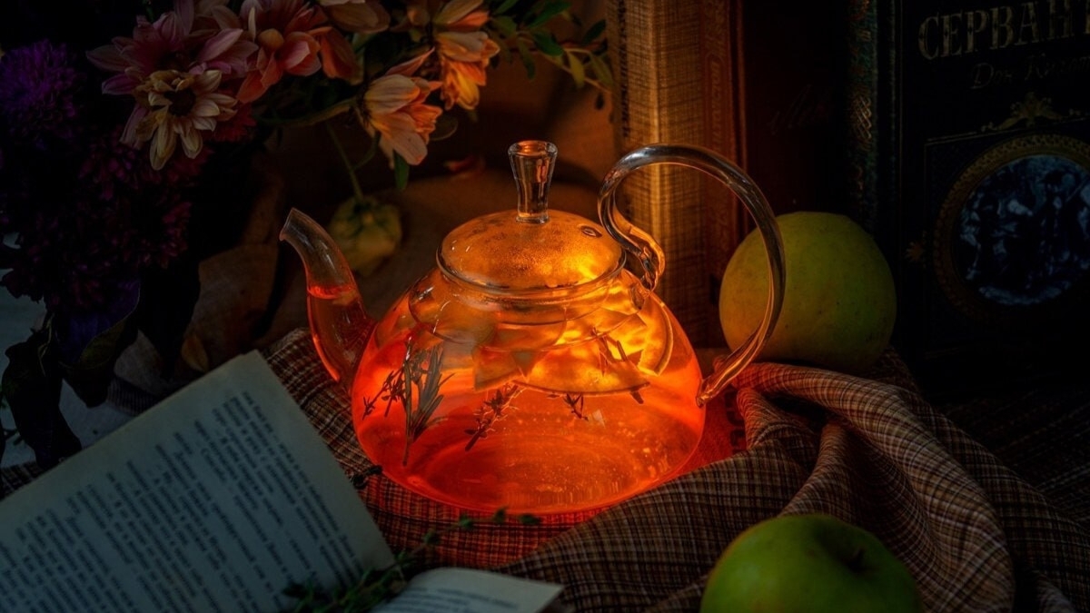 Il miglior tè della sera: agisce come un balsamo per l’intestino e aiuta a prevenire la stitichezza